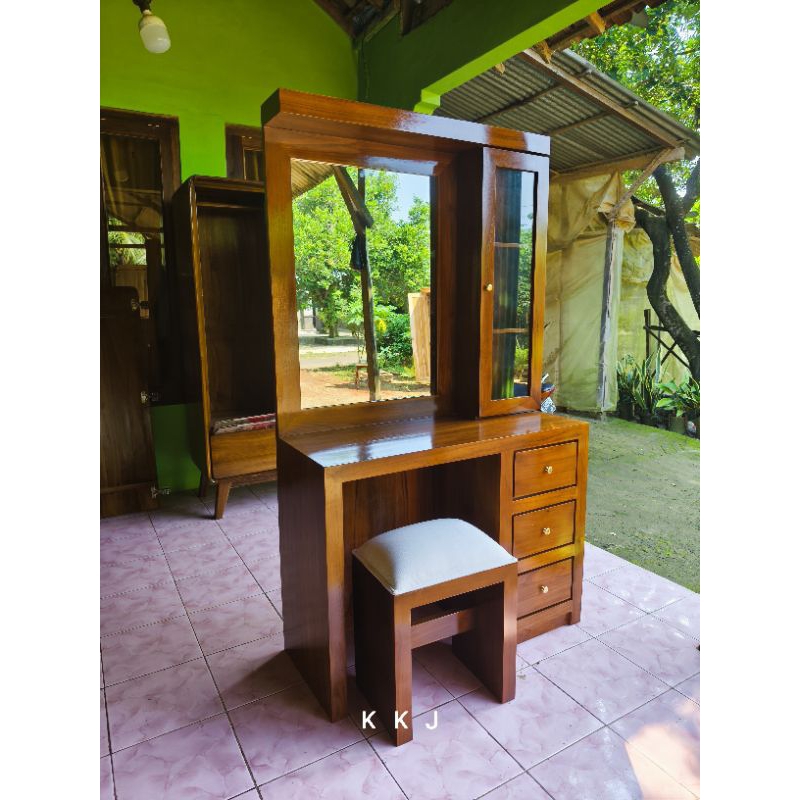 Meja rias minimalis//Tolet kayu jati
