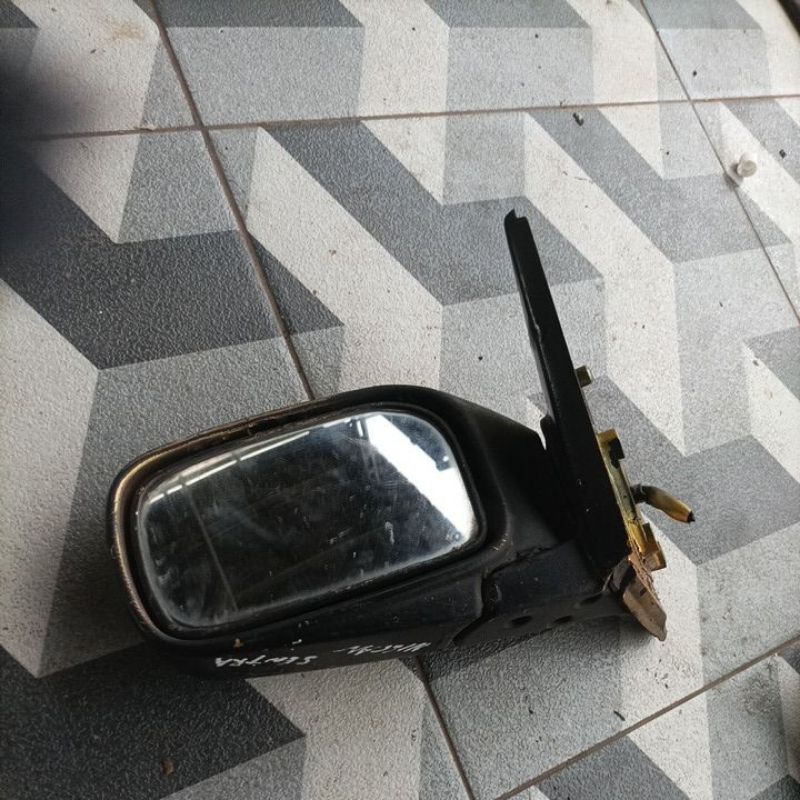 spion kiri nissan sentra b13