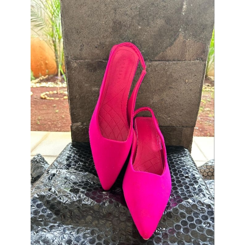 Sepatu Heels Pink Wanita