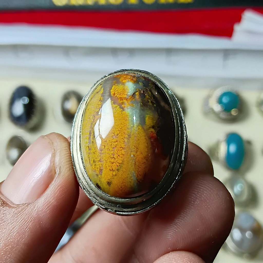 Batu Akik Pancawarna Garut Asli – Keindahan Alami, Kualitas Premium - BK0112