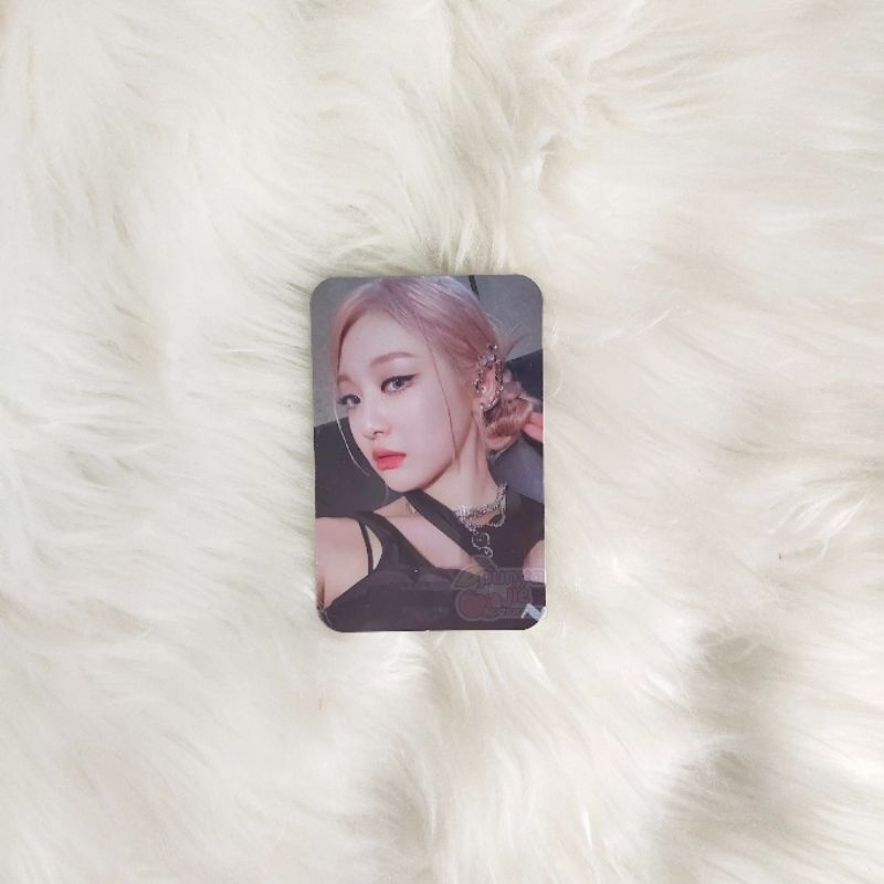 Ningning Deluxe Box Girls Photocard Aespa