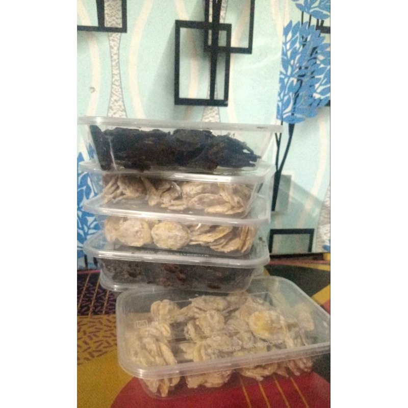 

Paket Hemat Keripik Pisang Lumer – 3pcs 125gr | Snack Viral Murah & Enak by pisangster.id