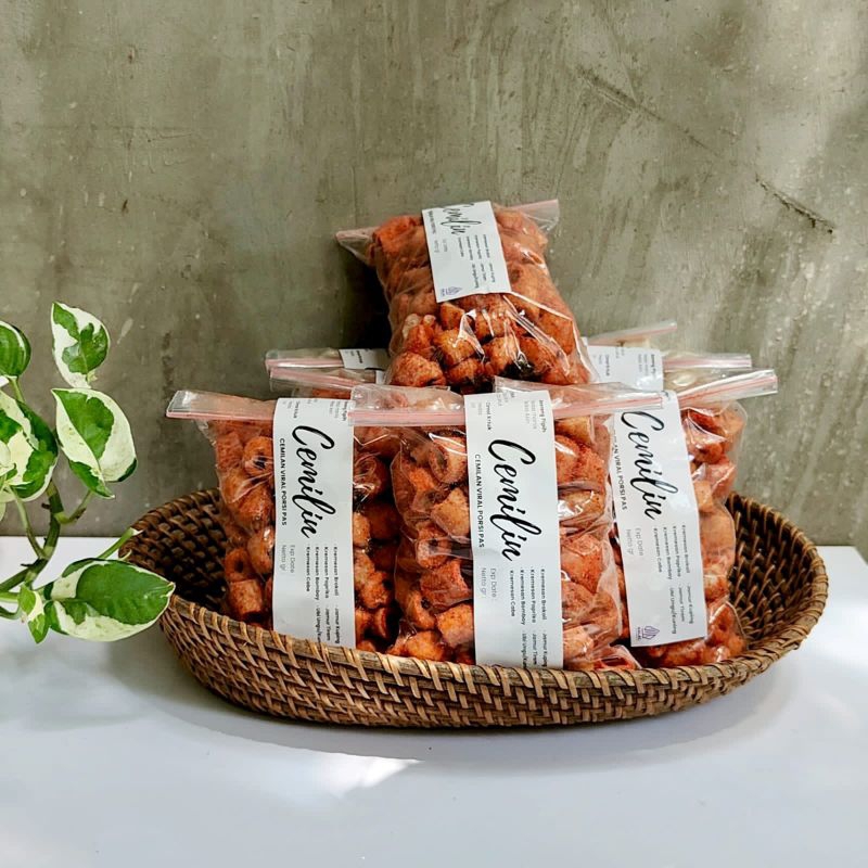 

Sotong Goreng Pedas Kriuk Snack Cemilan Viral Mini