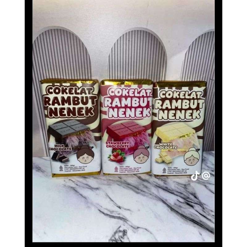 

Chocolate viral varian rambut nenek Original Crispy Berat ±220 gr ,Size 16x8 cm ,Coklat Viral Lembut Meleleh Dimulut Food Cocoa Cemilan Makanan Cokelat