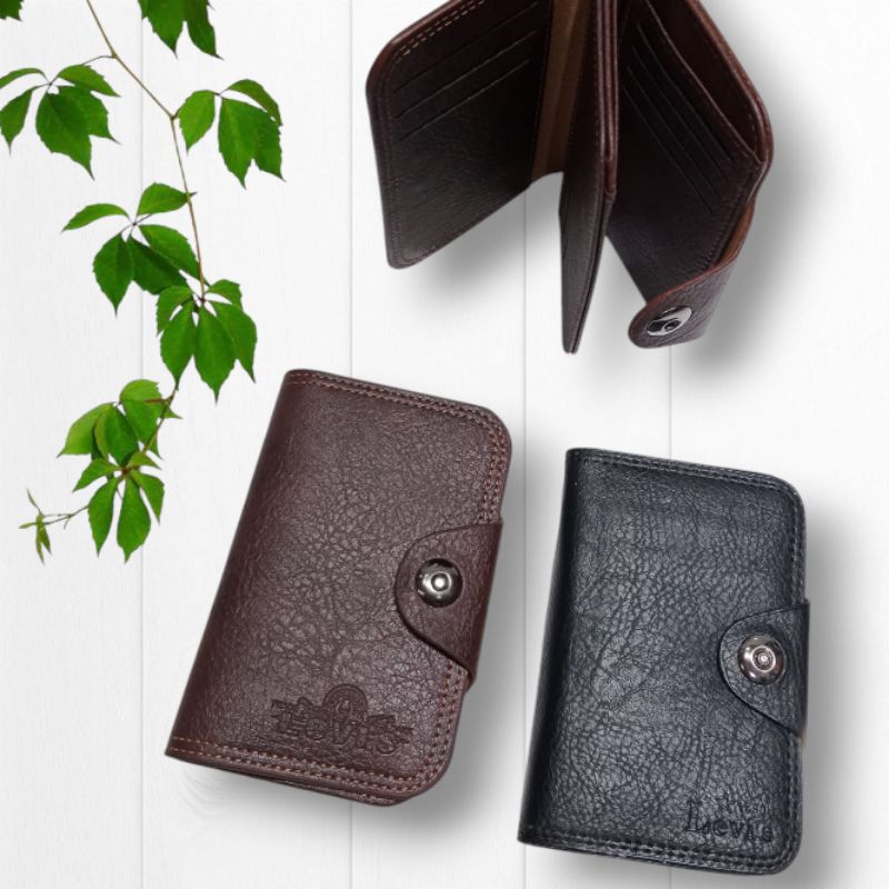 Dompet pria lipat ukuran tanggung