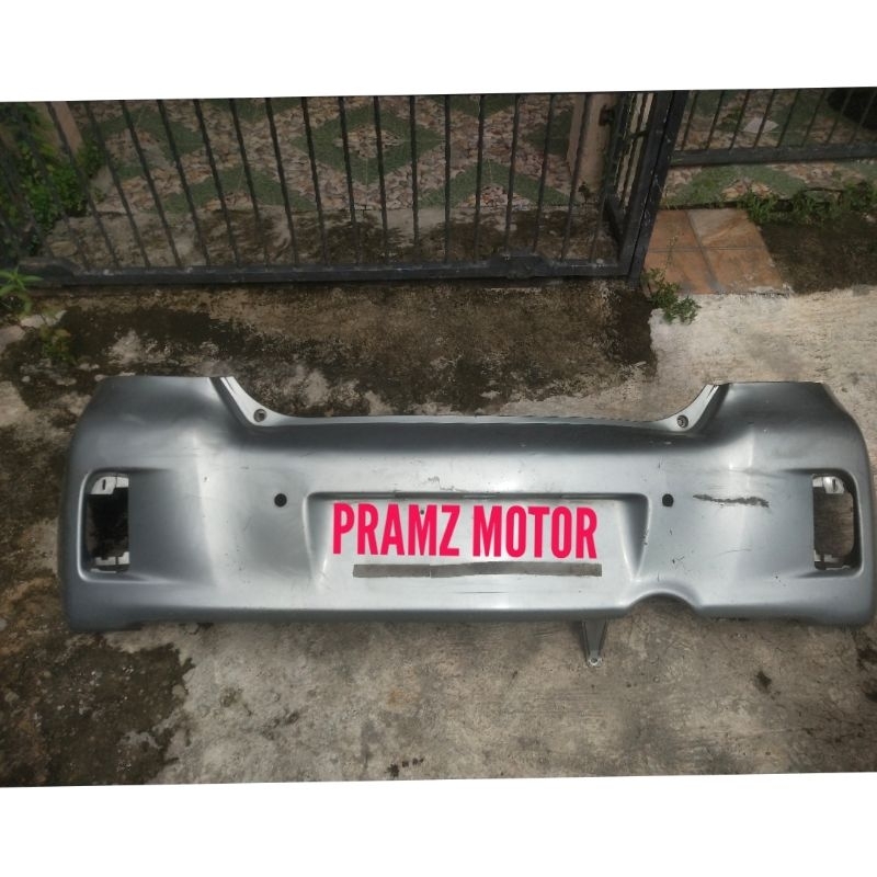 BUMPER BEMPER BELAKANG YARIS 2012