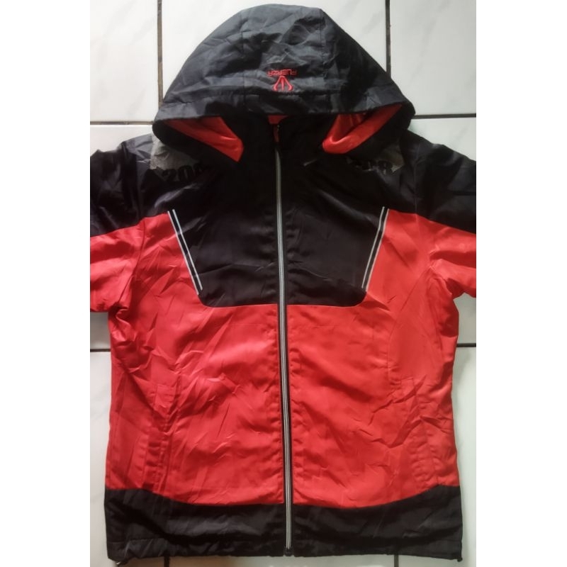 Jaket Outdoor Fuerza