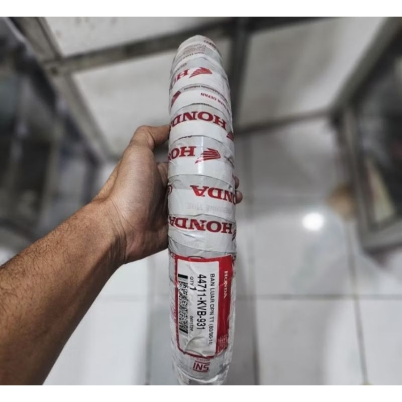 BAN HONDA FEDRAL 80/90-14 TUBE TYPE/BAN AHM DEPAN BEAT NEW/BAN NON TUBLES DEPAN VARIO125/BAN AHM DEP