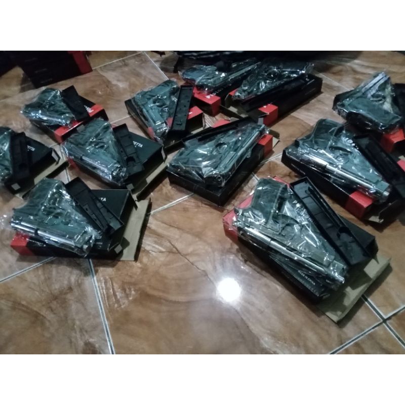 KOREK API PISTOL BARETTA LIGHTER API BARA