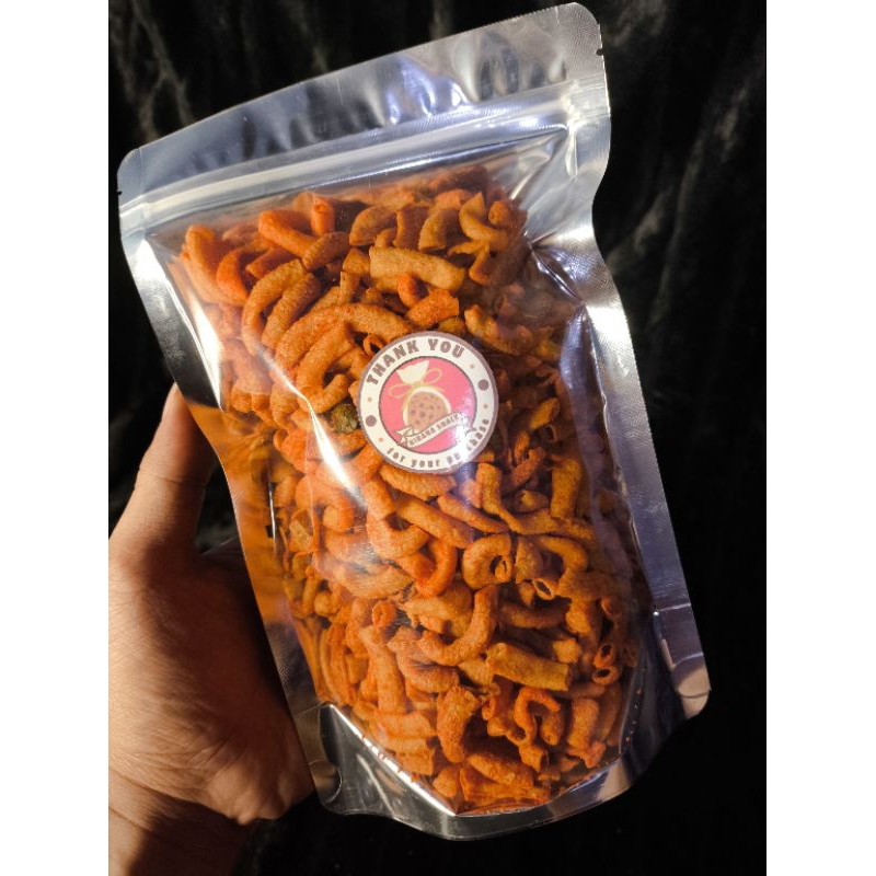 

makaroni bantat/makroni bantat pedas daun jeruk , enak , gurih , nikmat