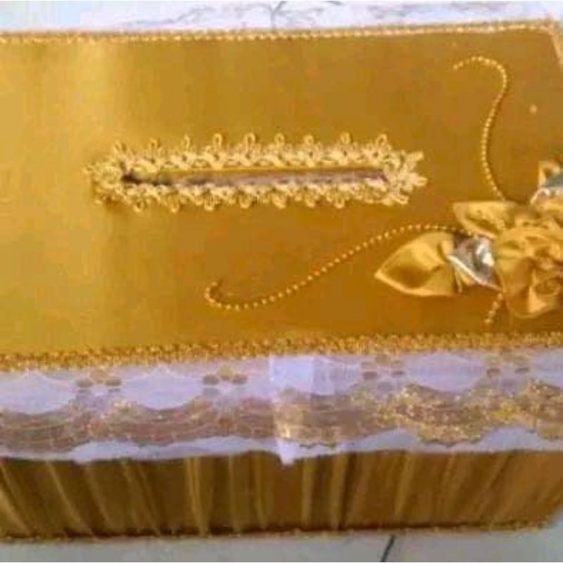 

Kotak Undangan/ Kotak amplop Ukuran 22x35x28 Elegan Gold Glasses