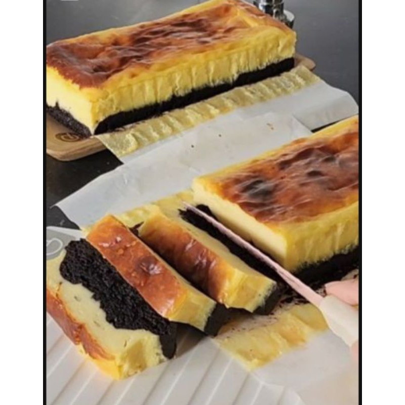 

Brownies Burnt Cheese Cake