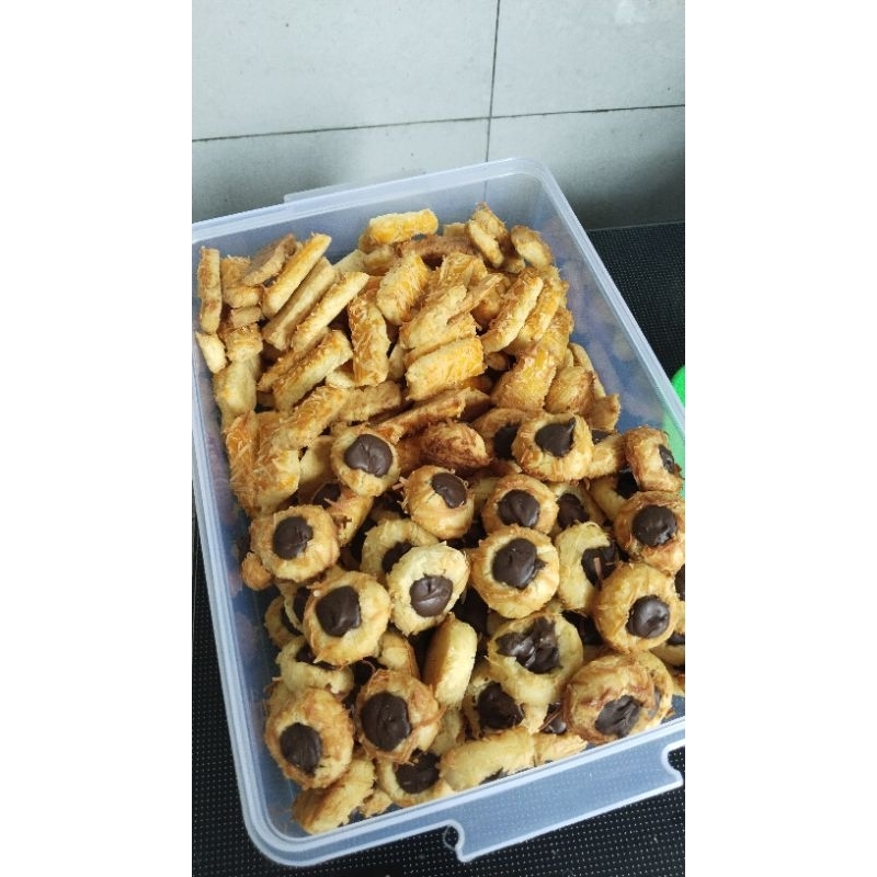 

Kuker keju coklat