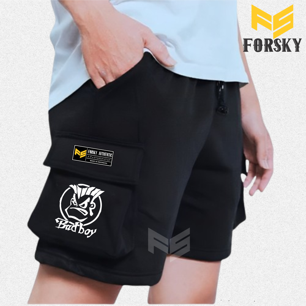 Celana Pendek Cargo Fleece Bahan Lembut Adem Terbaru Terlaris Kota Bandung Warna Hitam Sablon BadBoy