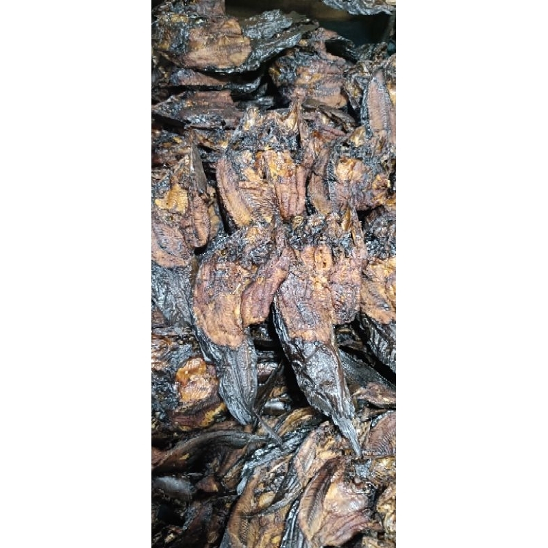 

limbat kampung/ ikan asap ukuran besar