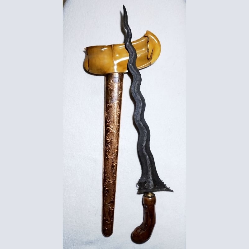 Keris Sengkelat Luk 13 Dadung Kepuntir. Tangguh Pajang. Langka.