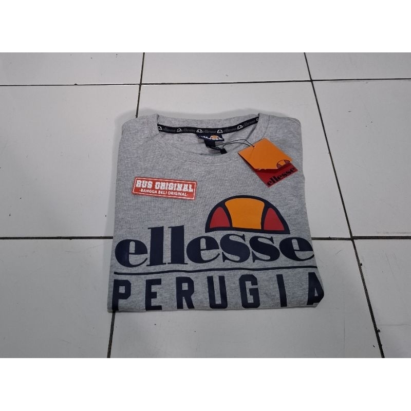 (SIZE M) kaos t-shirt tee ellesse men grey unisex original