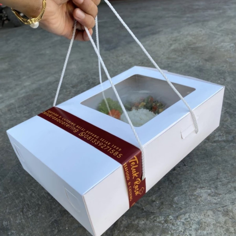 

Box Nasi Dus Persegi Panjang Isi 1 Pcs Kotak Nasi Premium Sekat Dengan Tali Full White Box Catering Jendela Box Hampers Sekat