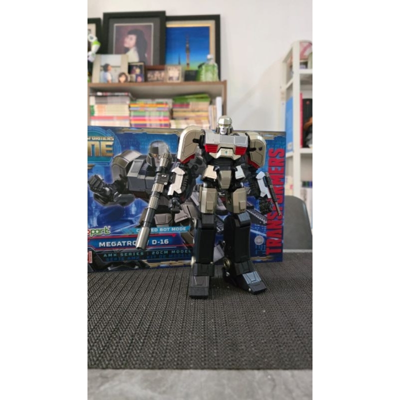 Yolopark Megatron Transformers One