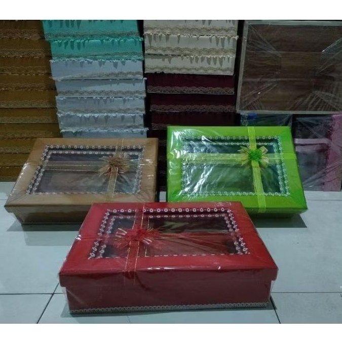 

BOX TUTUP BOX HAMPERS KOTAK HANTARAN SESERAN PERNIKAHAN ISI 2 PCS