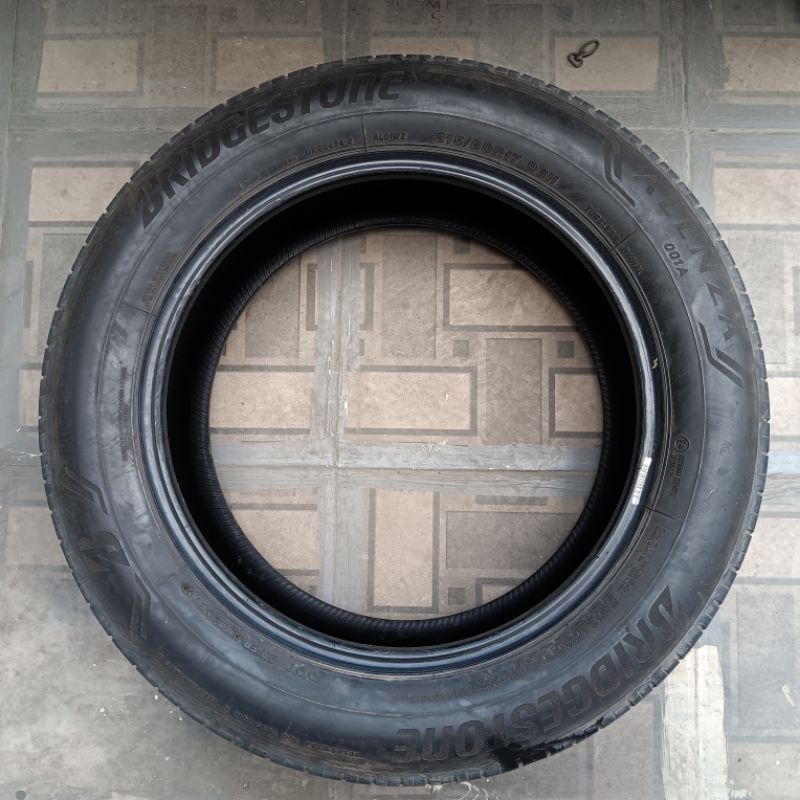Ban Bridgestone Alenza Ring 17 215/60R17 96H Preloved