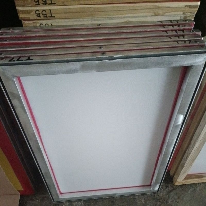 

Servise Screen sablon Kayu Dan Almunium