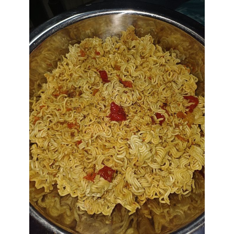 

MIE KRIUK JADOEL 500gr Jajanan Jaman Dulu Renyah Asin Pedas Gurih