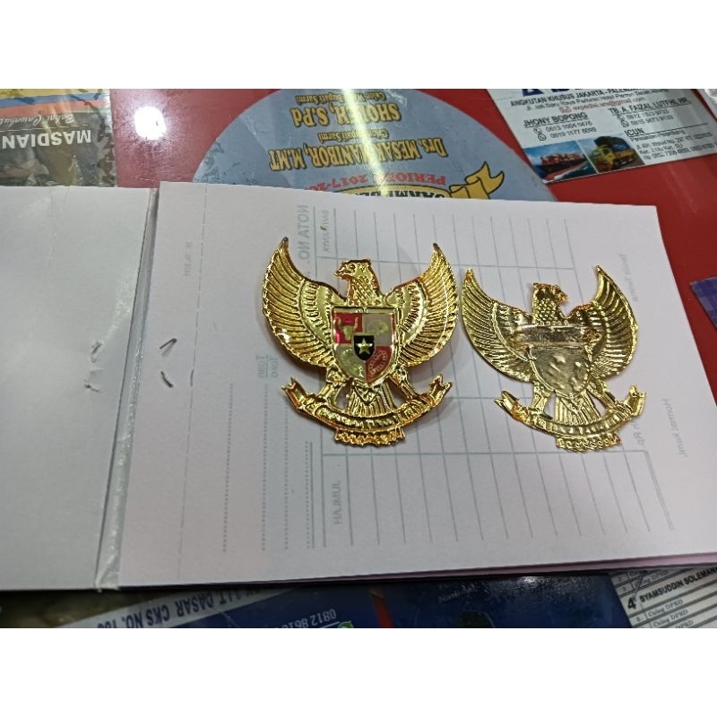 Pin Garuda 5 cm