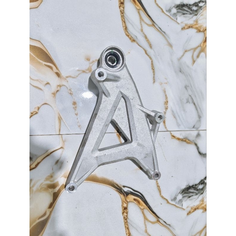 ARM VARIO NEW /DUDUKAN KNALPOT VARIO