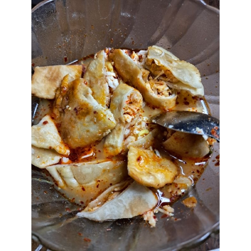 

cireng ayam suwir kuah chili oil