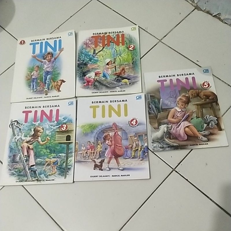 BERMAIN BERSAMA TINI