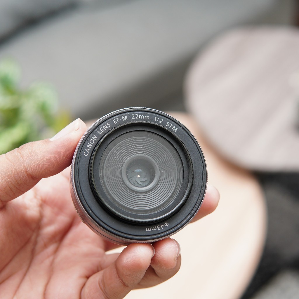 Lensa Fix Mirrorless 22mm F2.0 untuk Canon EOS M M10 M3 M50 M100 M200