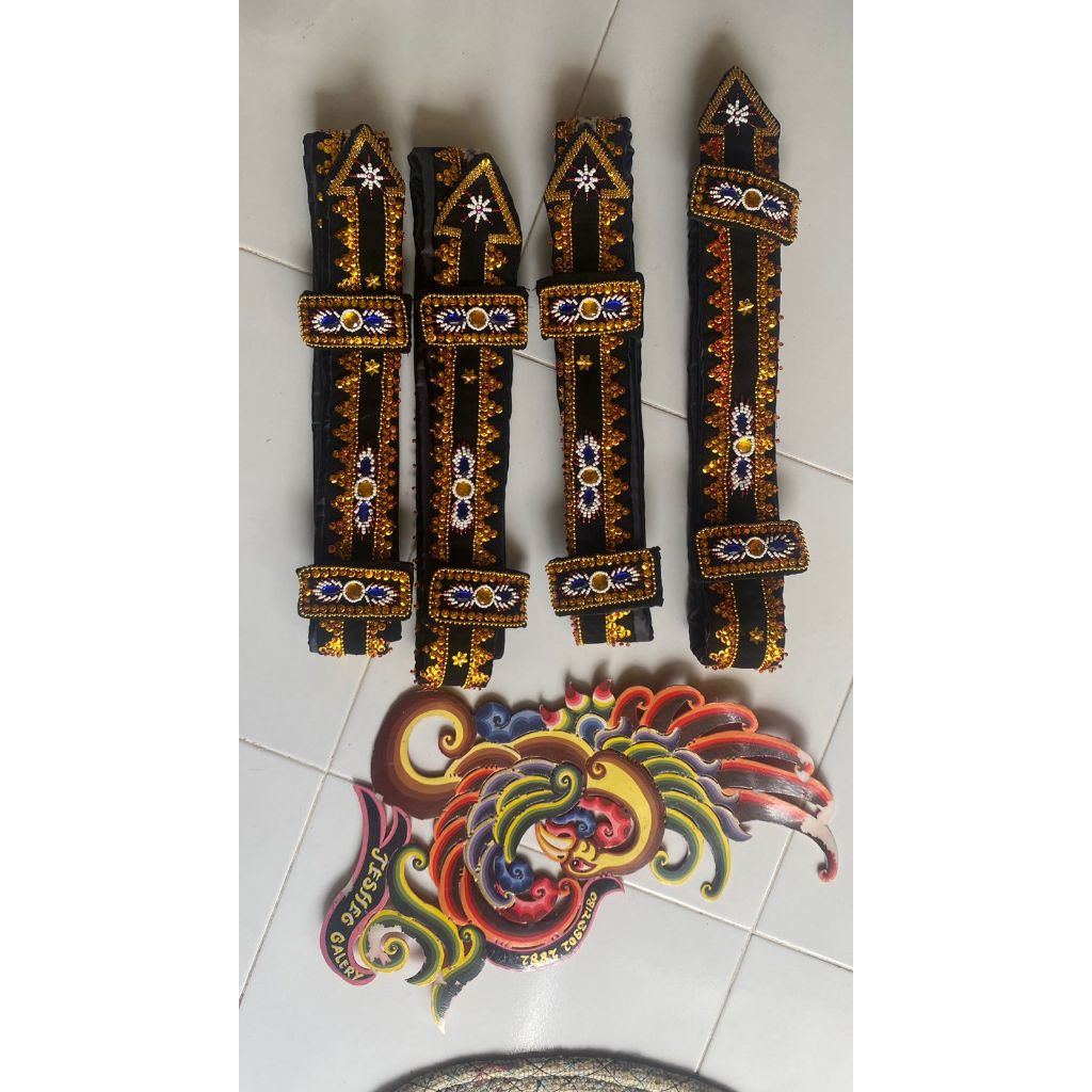 sabuk kepang timangan