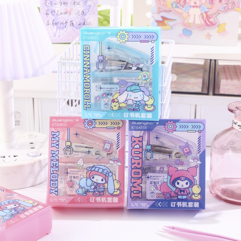 

UBe Shop | Set Stapler Mini dan Isi Staples Karakter Sanrio Stationery Pengorganisasian dan Penjilidan Kertas
