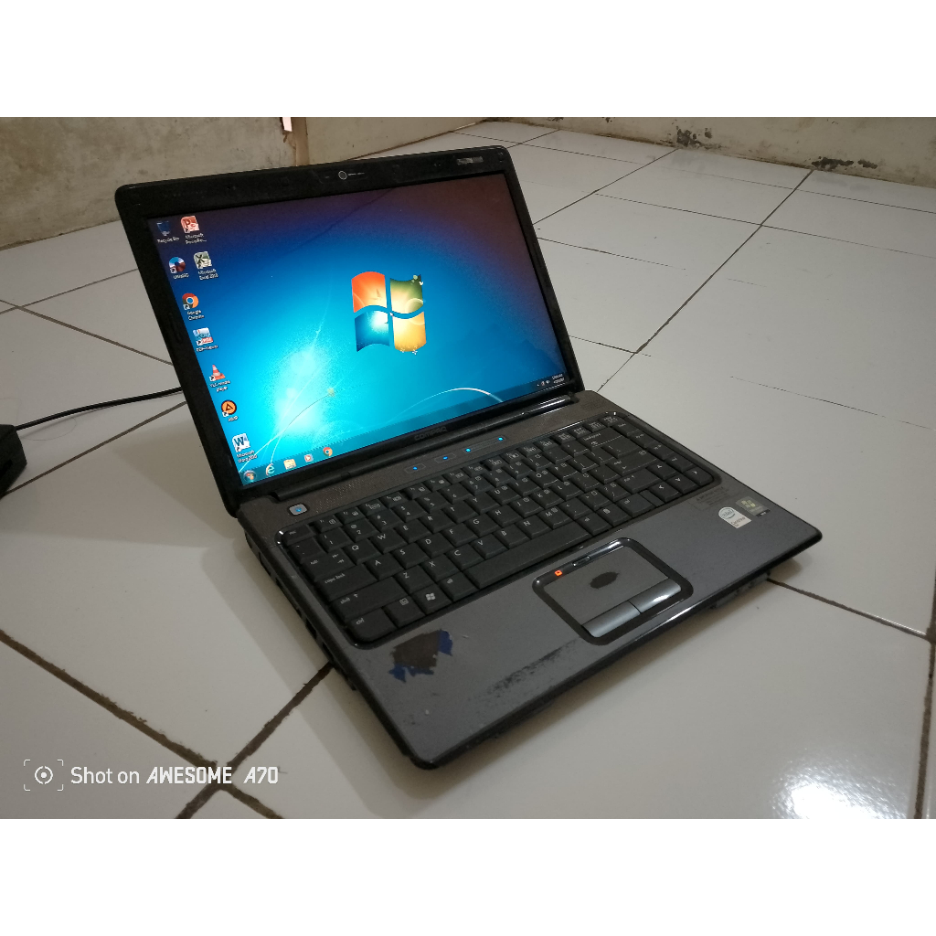 Laptop Compaq Presario V3700 Second