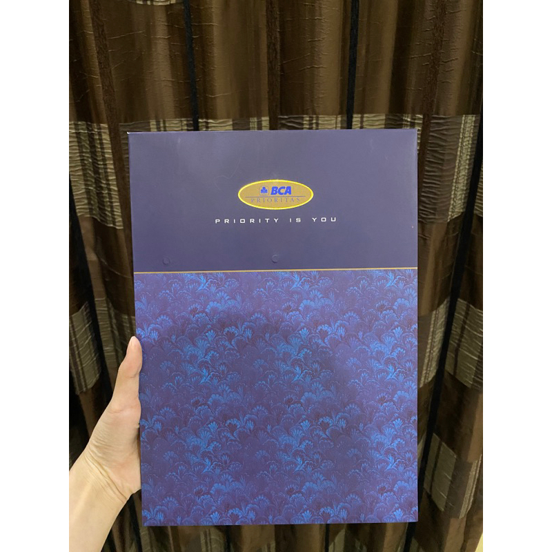 

BCA PRIORITAS PAPER BAG BIRU
