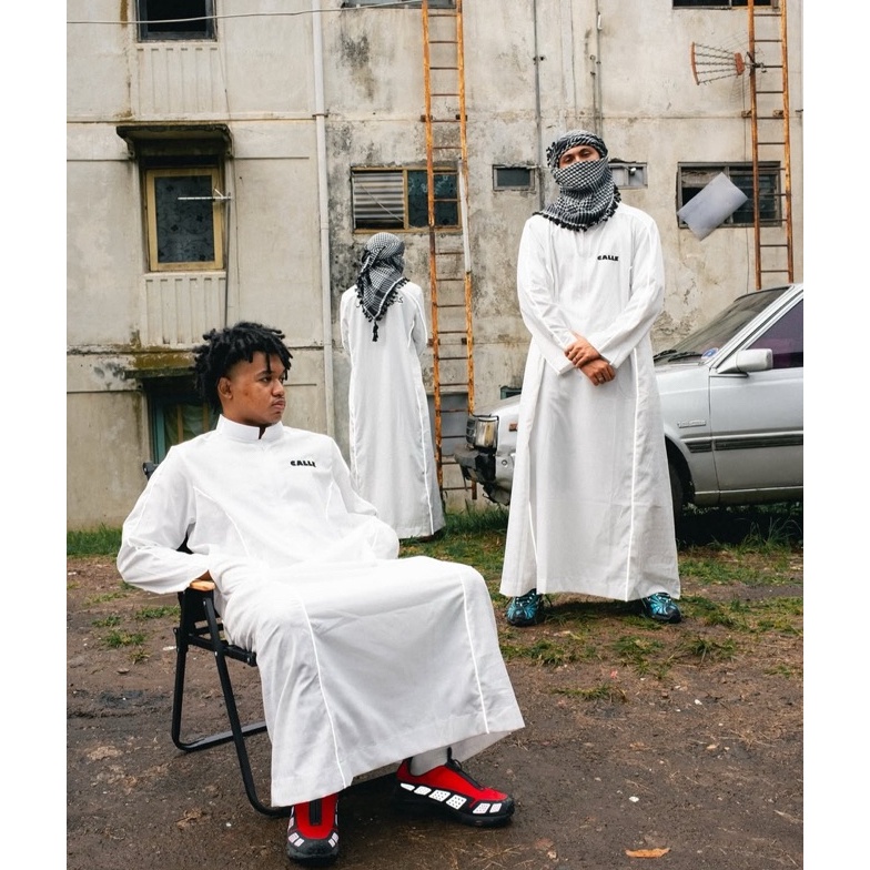 KODE D18U CALLE DE LARACHE QAMIS BLACK  WHITE  CDL ZIP HOODIE BLACK  PINK  COFFE  DARK GREEN KNITWEA