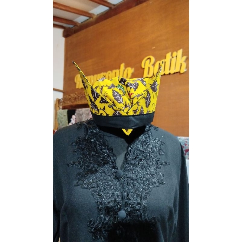 udeng banyuwangi. kapuronto batik. udeng batik. udeng instan