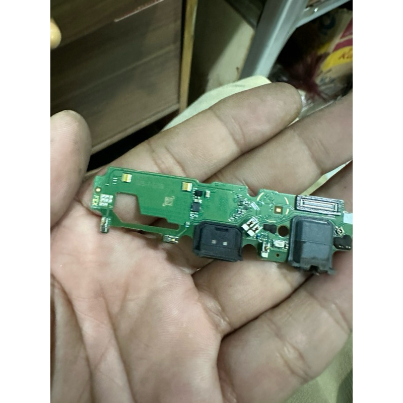 PAPAN KONEKTOR CAS CHARGER VIVO Y12 Y12i Y15 ORIGINAL COPOTAN