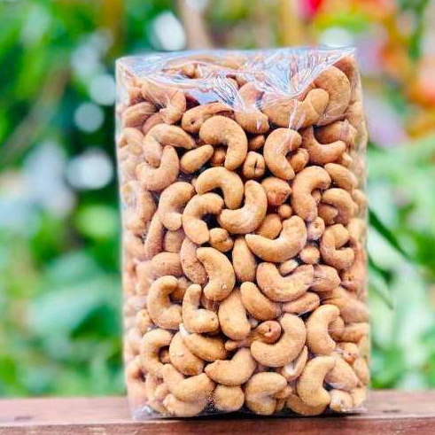 

KACANG MEDE ORIGINAL SUPER 1KG / ROASTED CASHEW