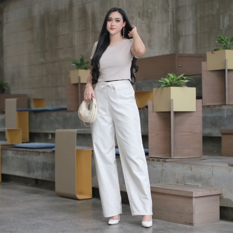 Celana Panjang Wanita Skenna Kulot Highwaist Strip Polyester Korean Style Motif Garis Skenna