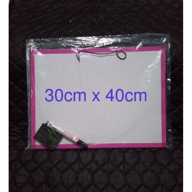 

Papan Tulis Karakter free Spidol dan penghapus ukuran 30 x 40cm