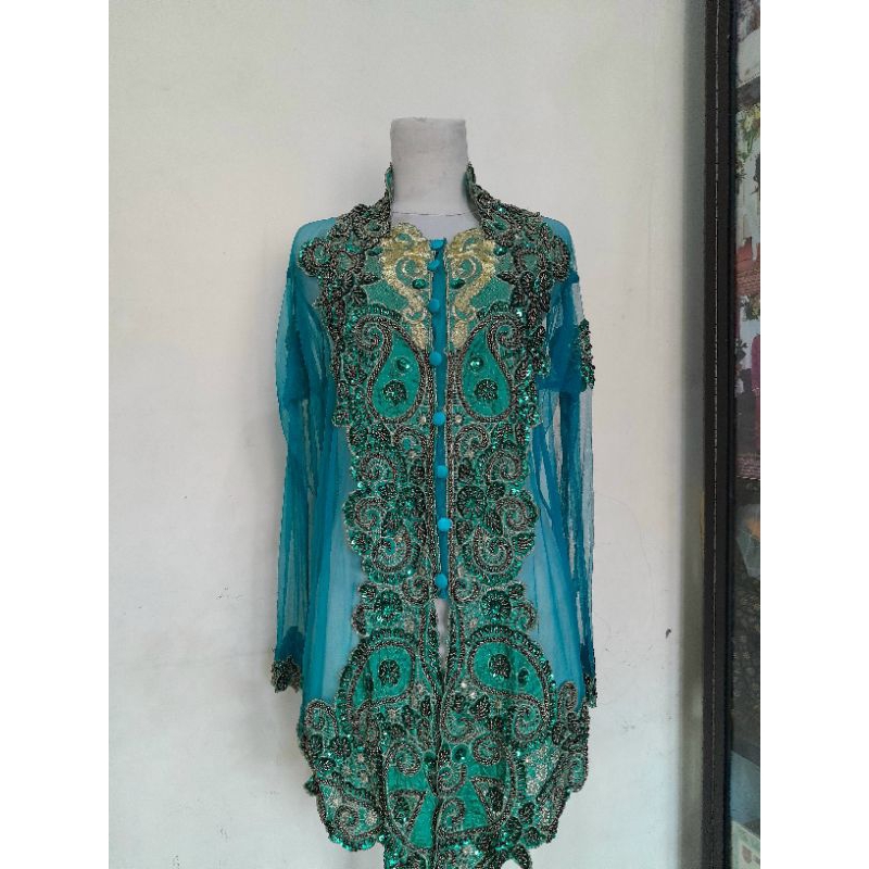 preloved kebaya tile , kebaya wisuda, kebaya lamaran