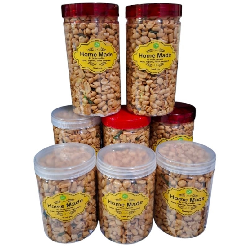 

Kacang Goreng Bawang Premium Kemasan Toples Ukuran 500gr dan 650gr