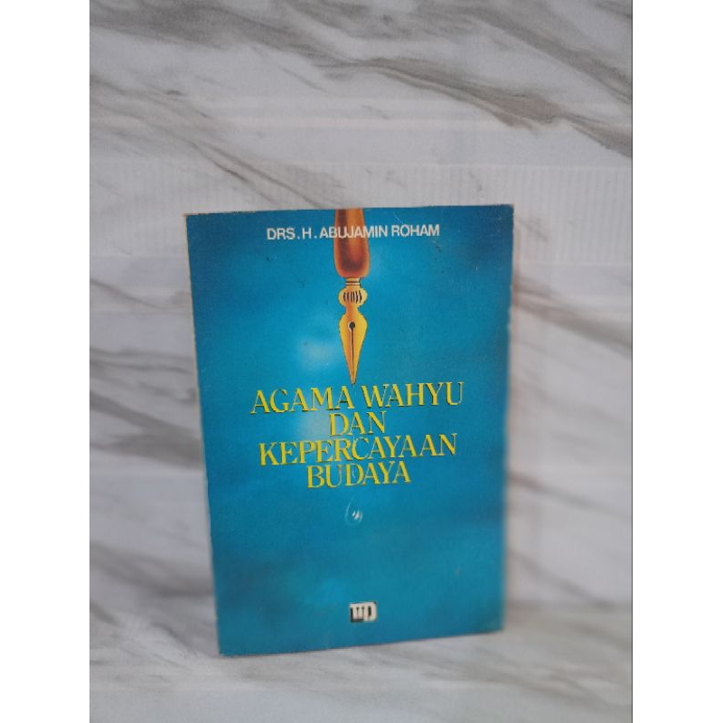 AGAMA WAHYU DAN KEPERCAYAAN BUDAYA by Drs. h. abujamin roham