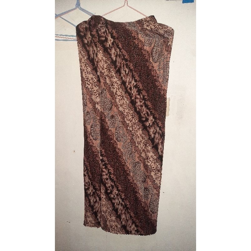 Rok Plisket Batik Preloved