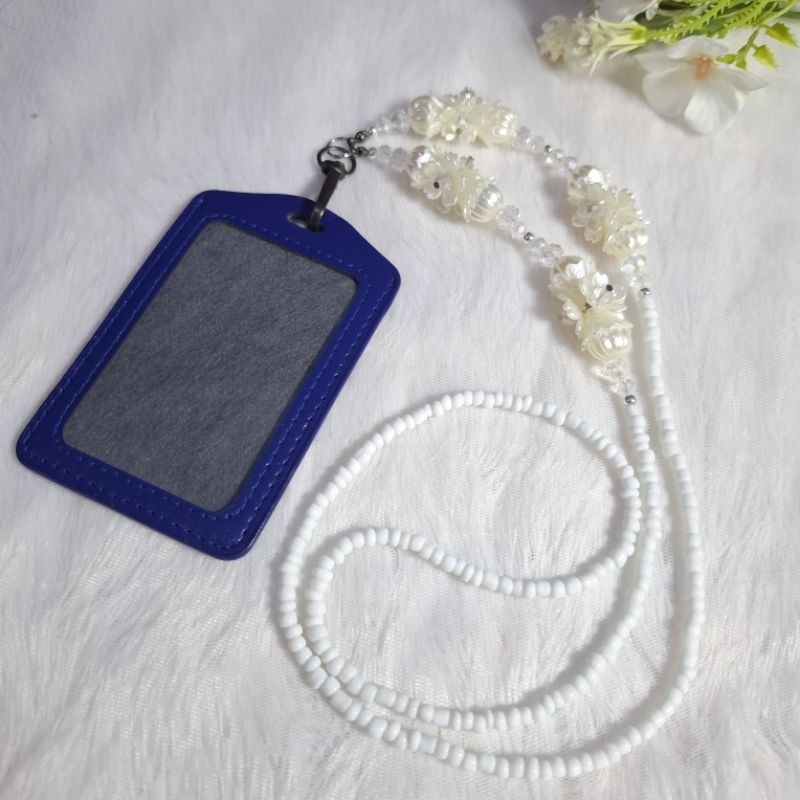 

lanyard id card manik manik cantik ala mbak SCBD | tali id card manik manik | gantungan id card manik manik