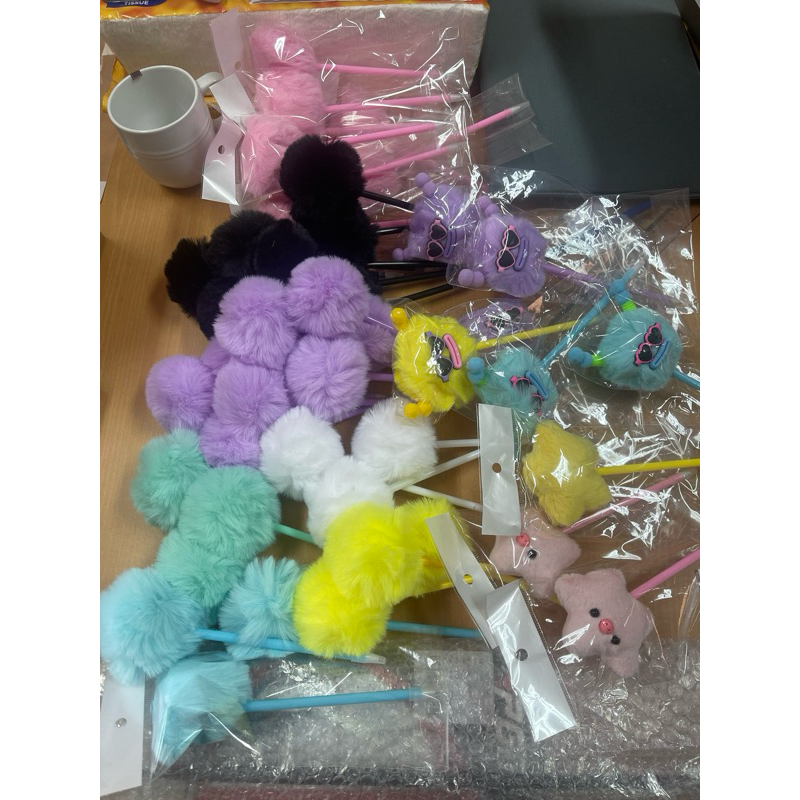 

Link CO lusin-an pulpen pompom polos