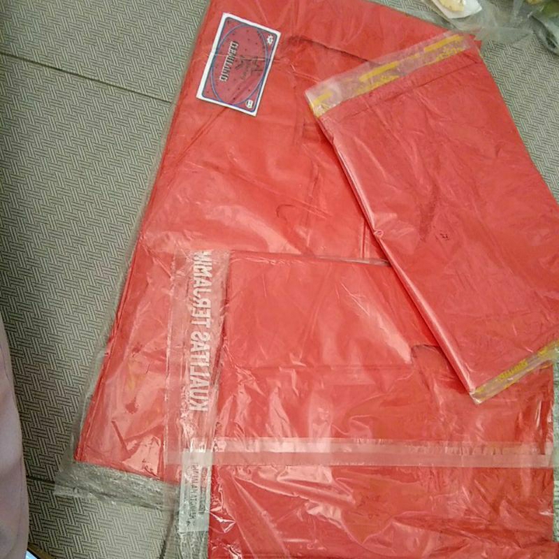 kresek merah/ kresek sampah/ kresek loundry/ kresek cetring