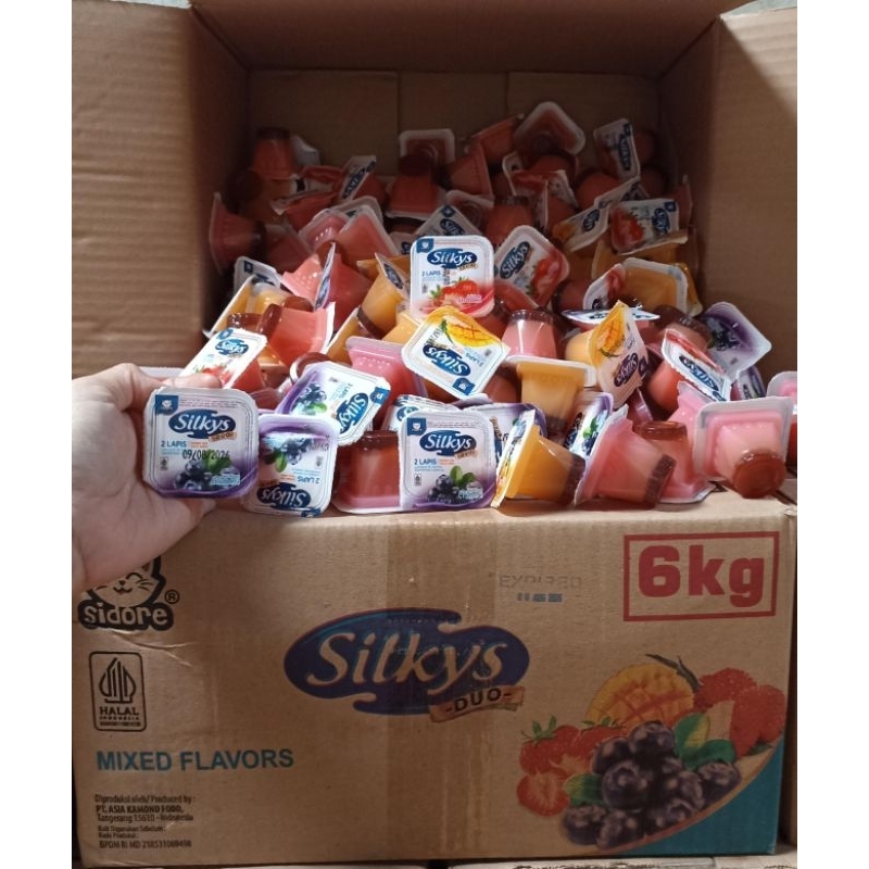 

Silky Pudding 2 Lapis 1 dus isi 6kg